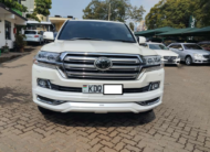 Toyota Land Cruiser V8 ZX | 2017