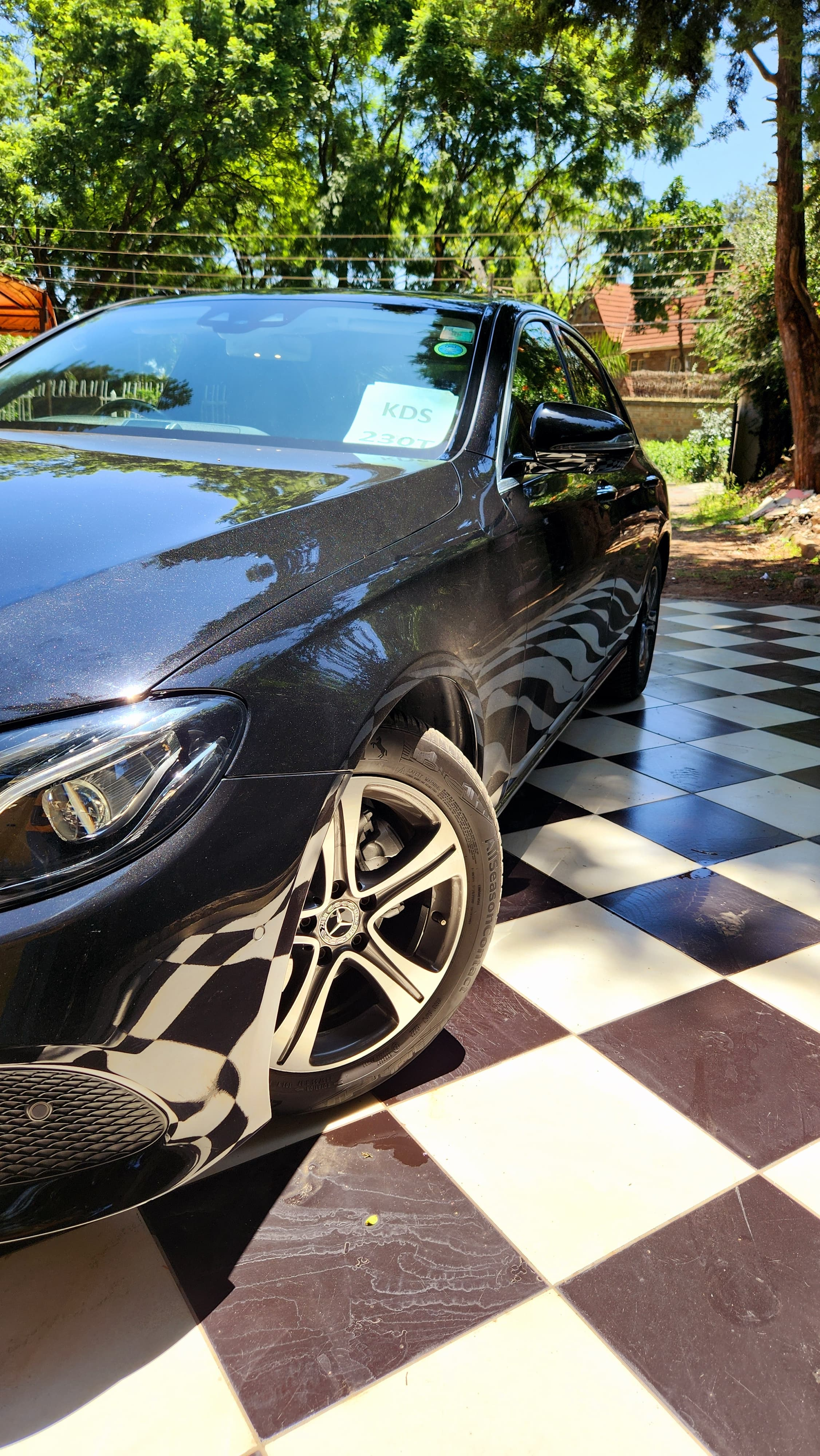 Mercedes-Benz E200 | 2018