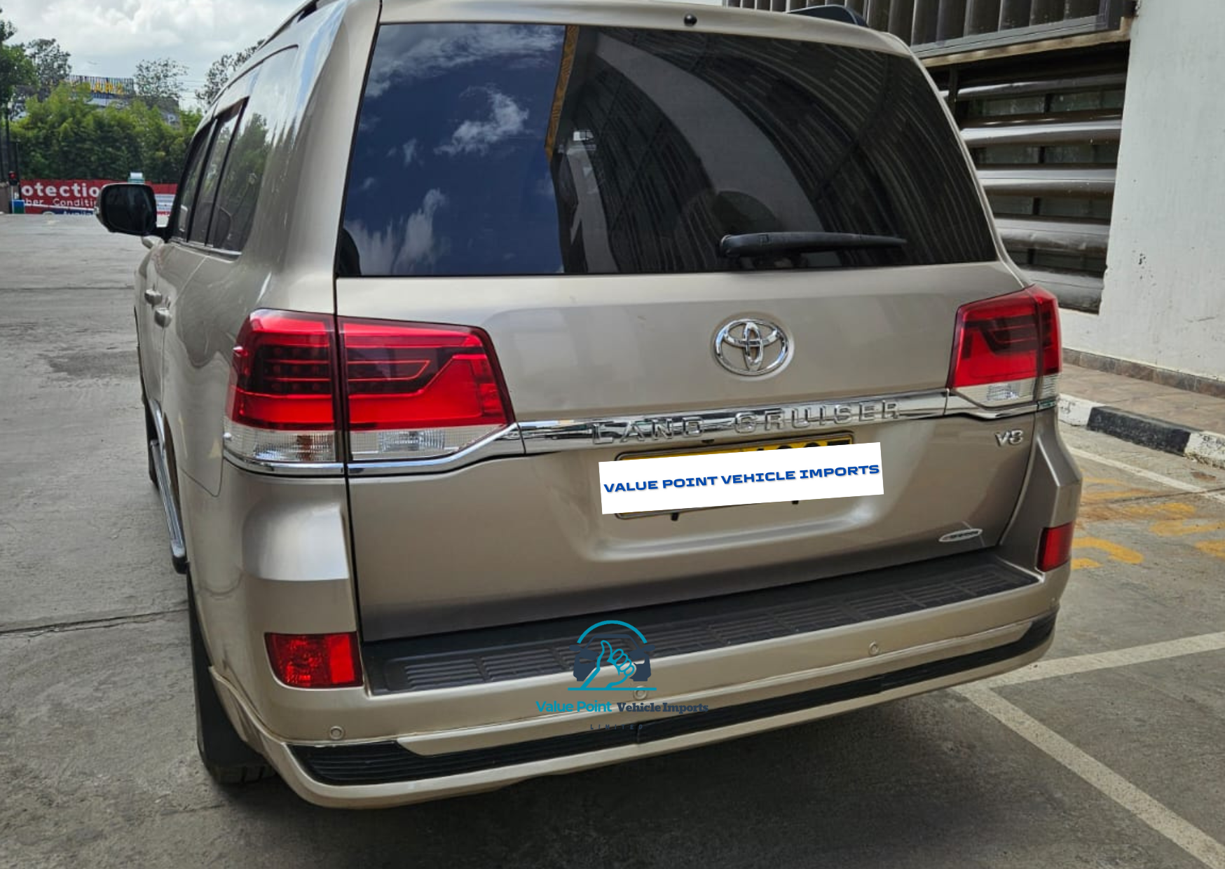 2016 Toyota Land Cruiser V8