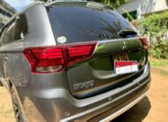 2017 Mitsubishi Outlander PHEV