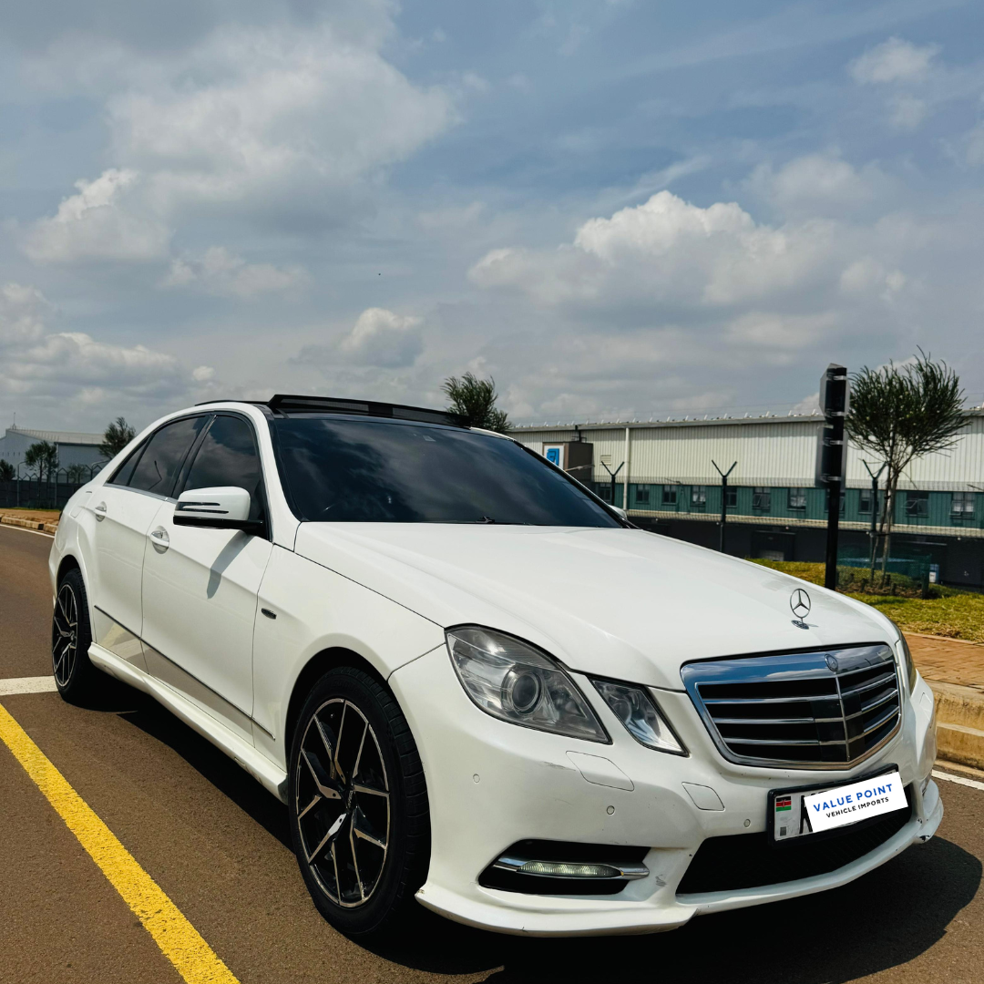 2011 Mercedes-Benz E350