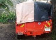 Land Rover Defender 109