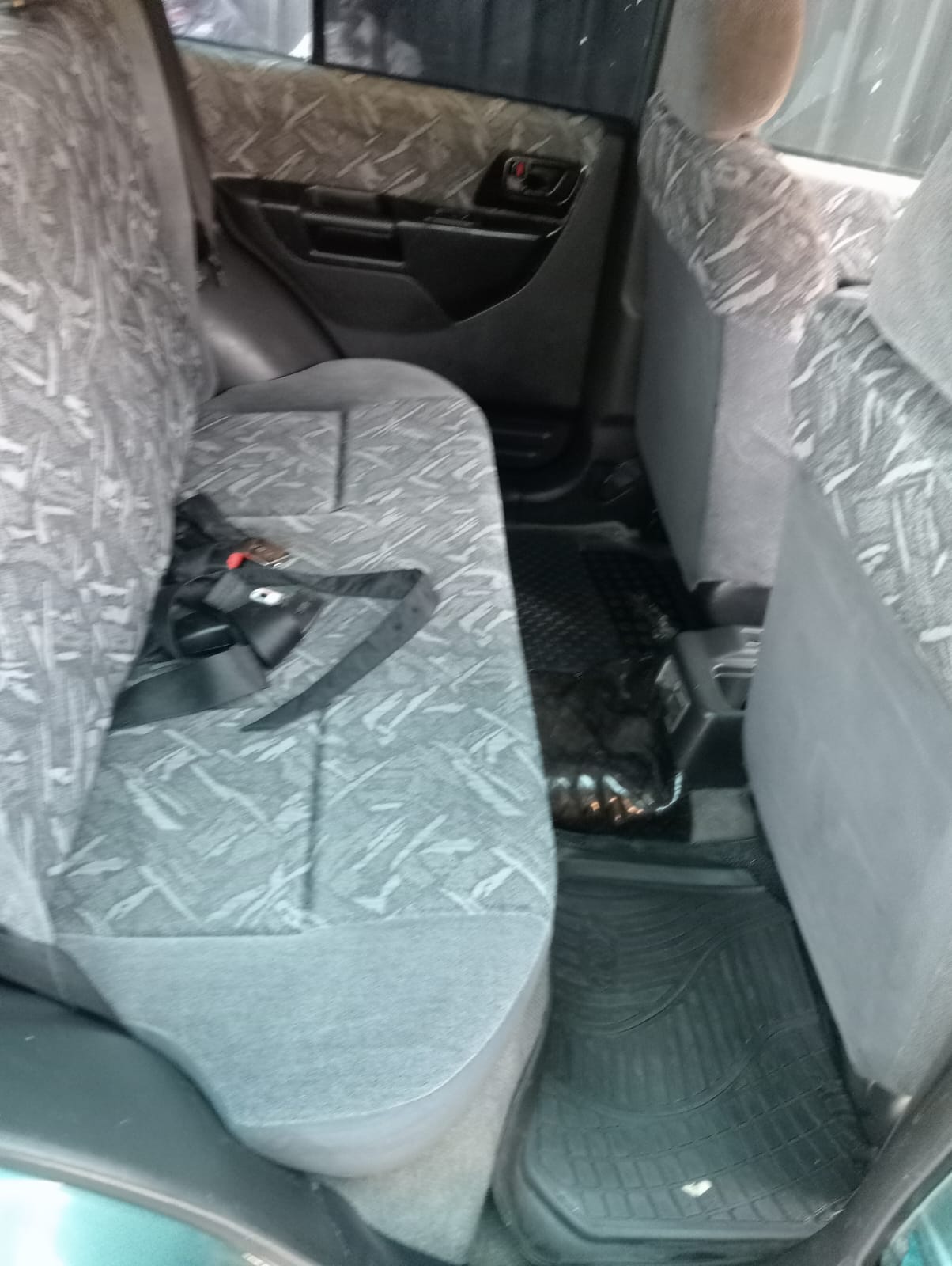 2001 Mitsubishi Pajero iO