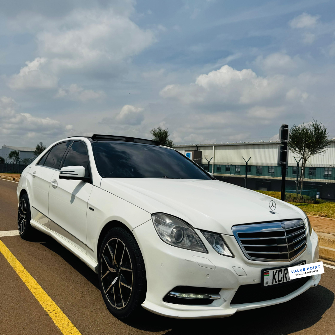 2011 Mercedes-Benz E350