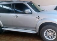 2013 Ford Everest