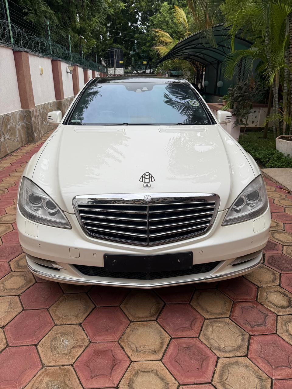 2011 Mercedes-Benz S350L Maybach Line