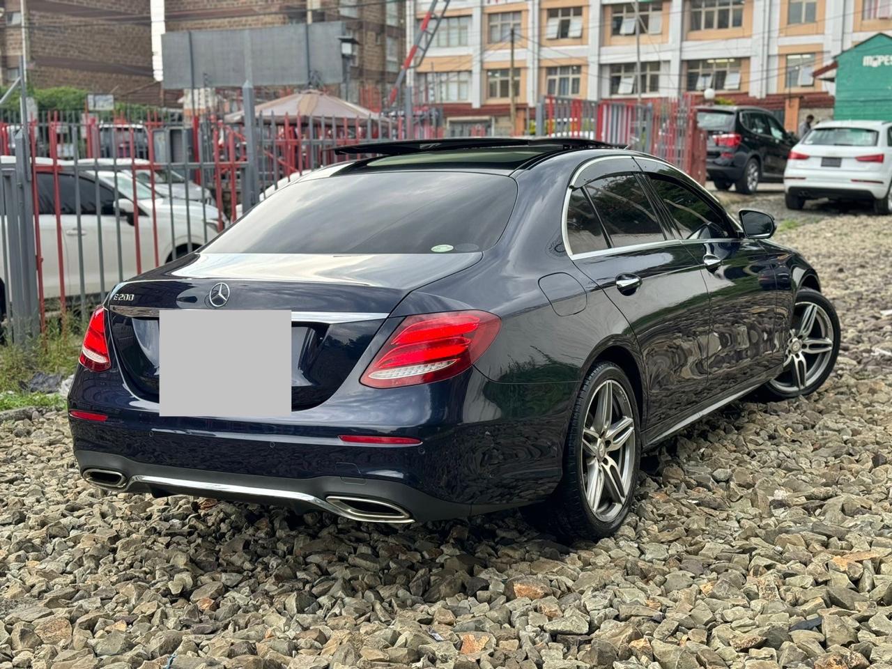 2017 Mercedes-Benz E200