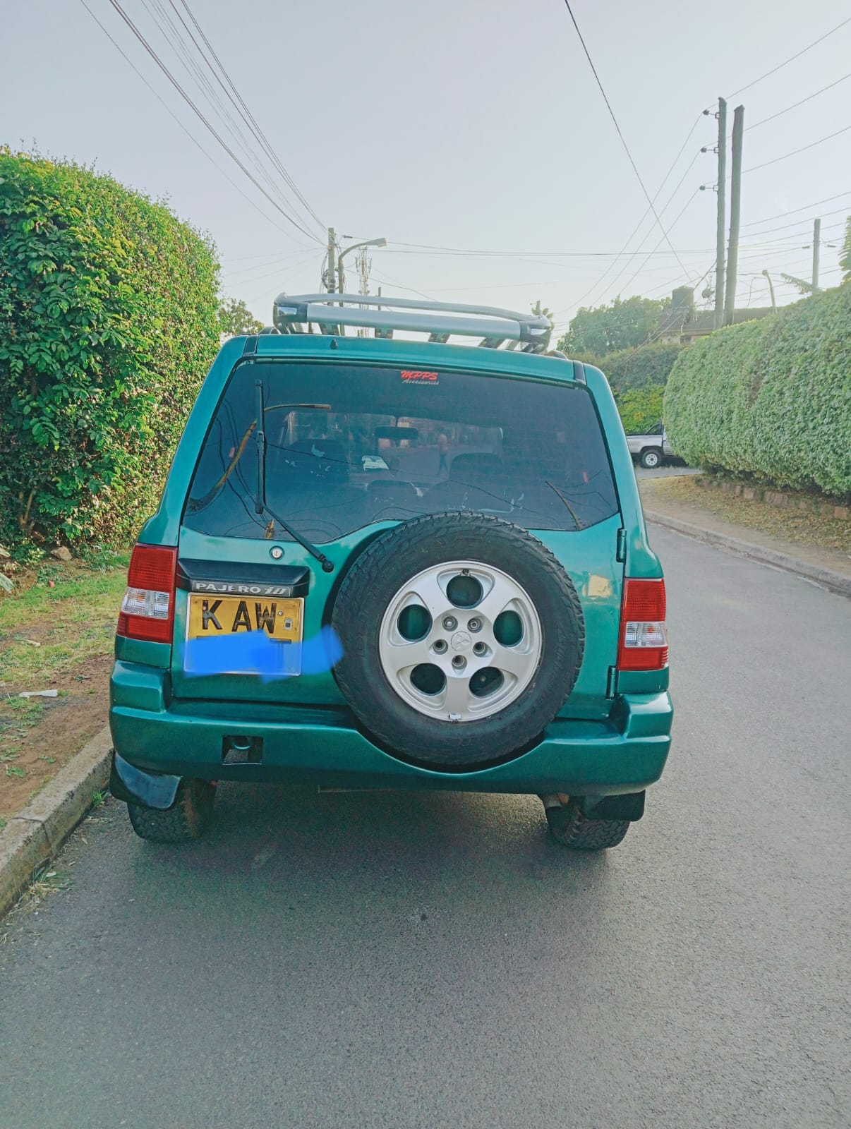 2001 Mitsubishi Pajero iO