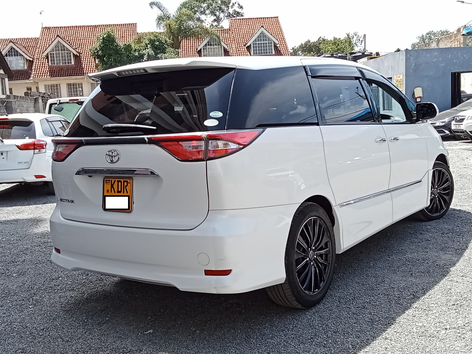 2017 Toyota Estima