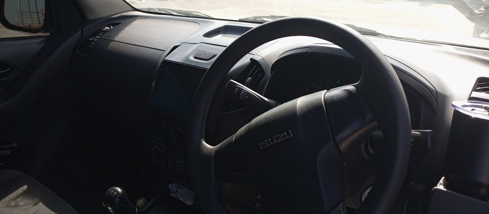 2017 Isuzu D-Max Double Cabin