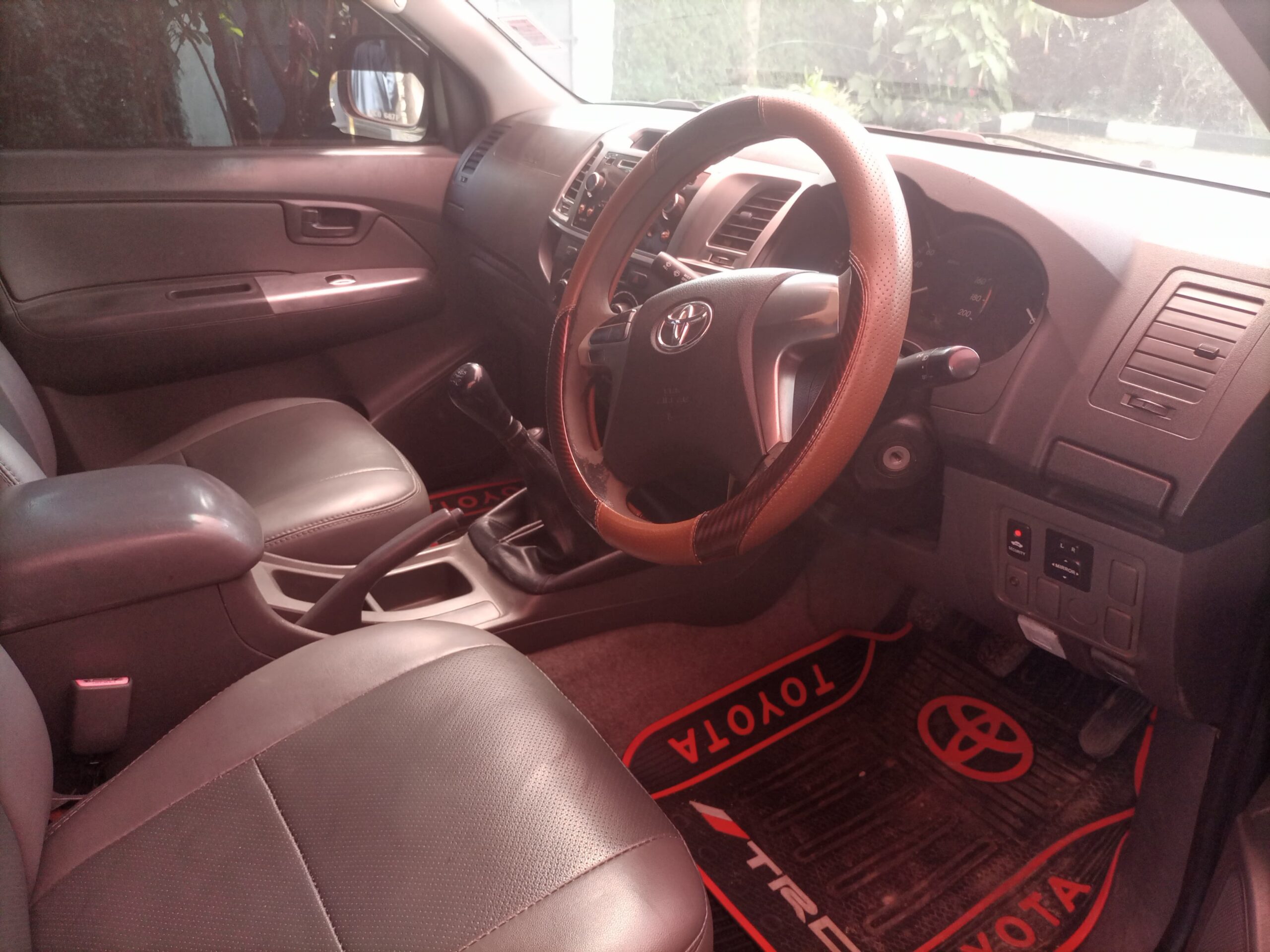 2015 Toyota Hilux Double Cab