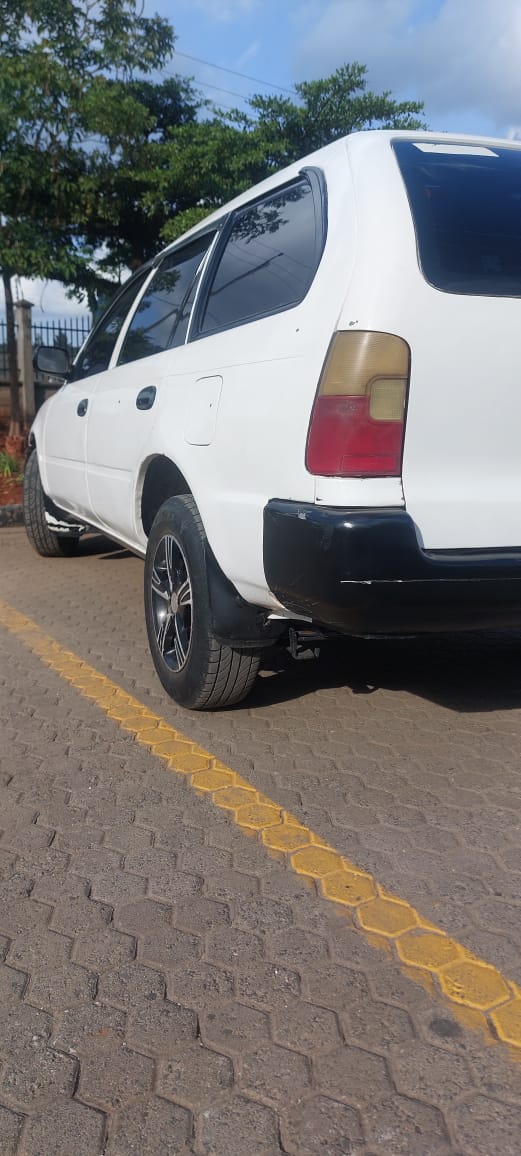 Toyota Corolla G-Touring 1999