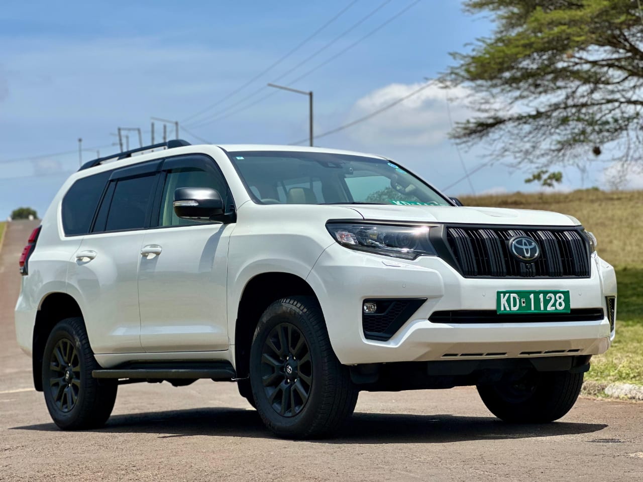 2023 Toyota Land Cruiser Prado TXL