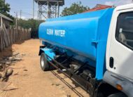 2011 Mitsubishi FH215