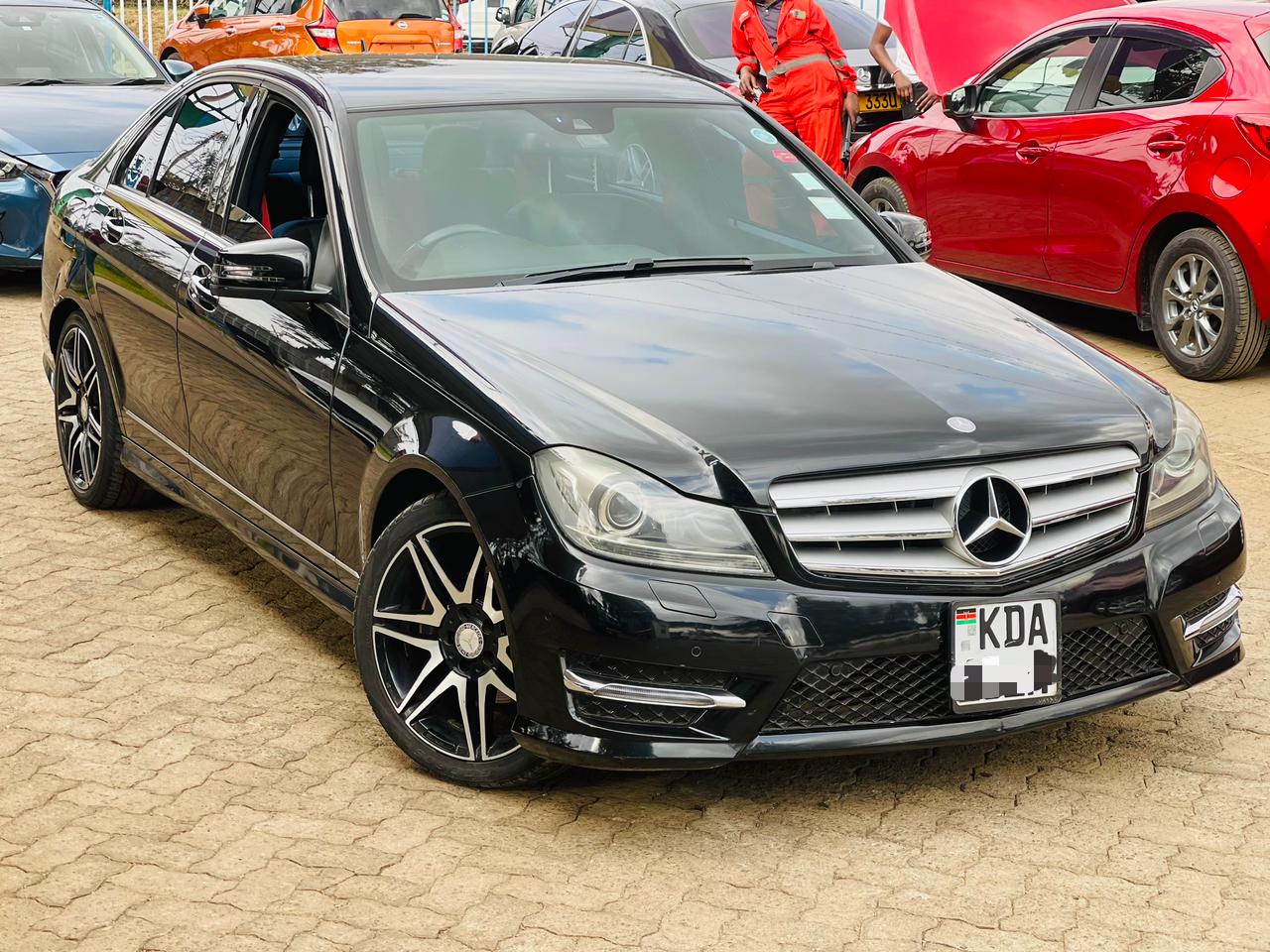 2013 Mercedes-Benz C200