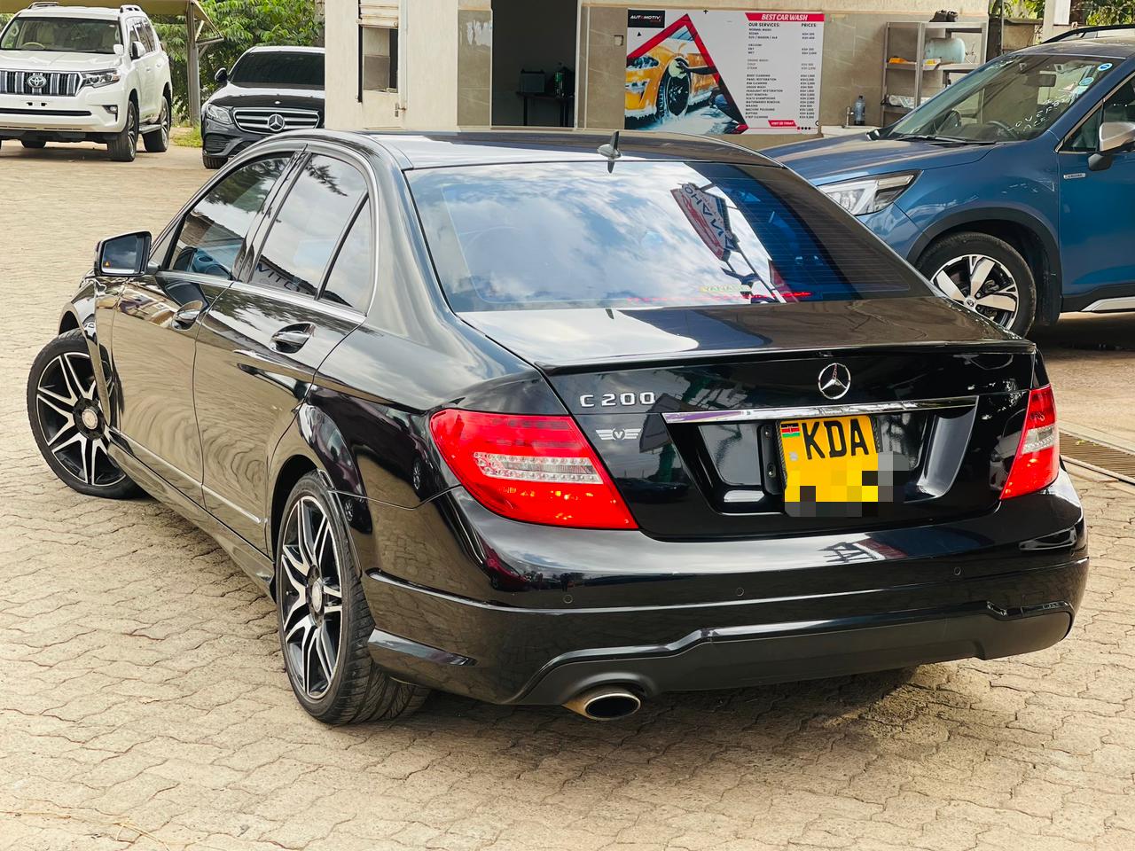 2013 Mercedes-Benz C200