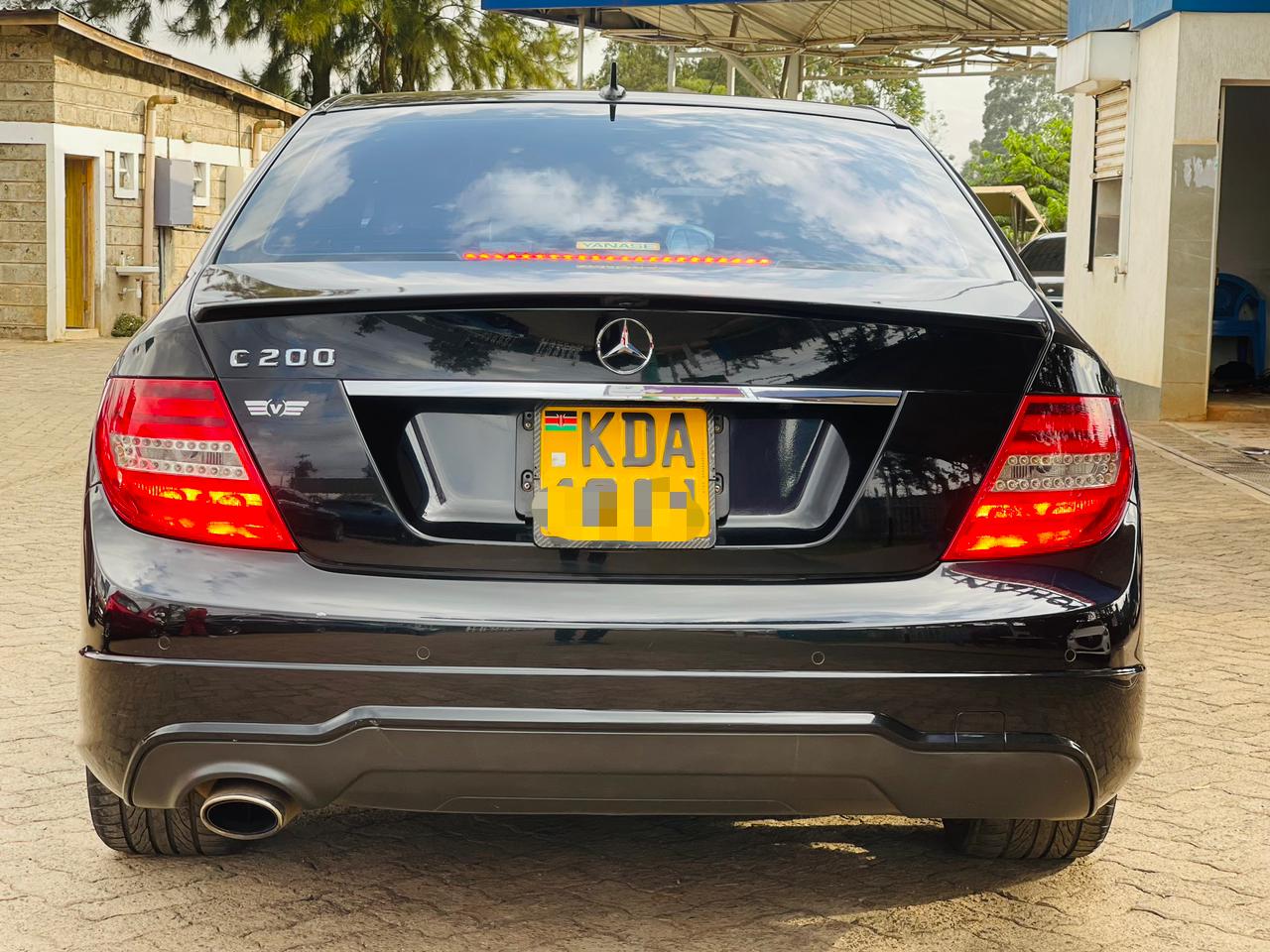 2013 Mercedes-Benz C200