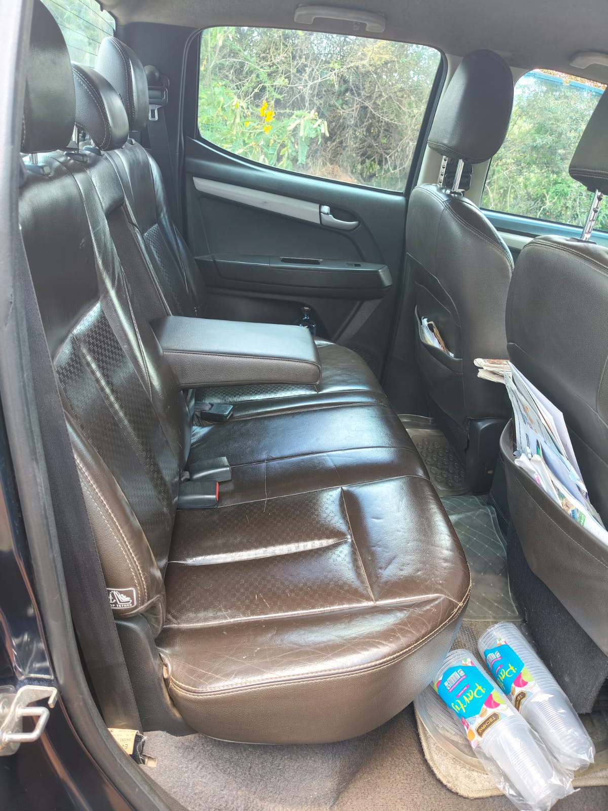 2013 Isuzu D-Max  Double Cabin