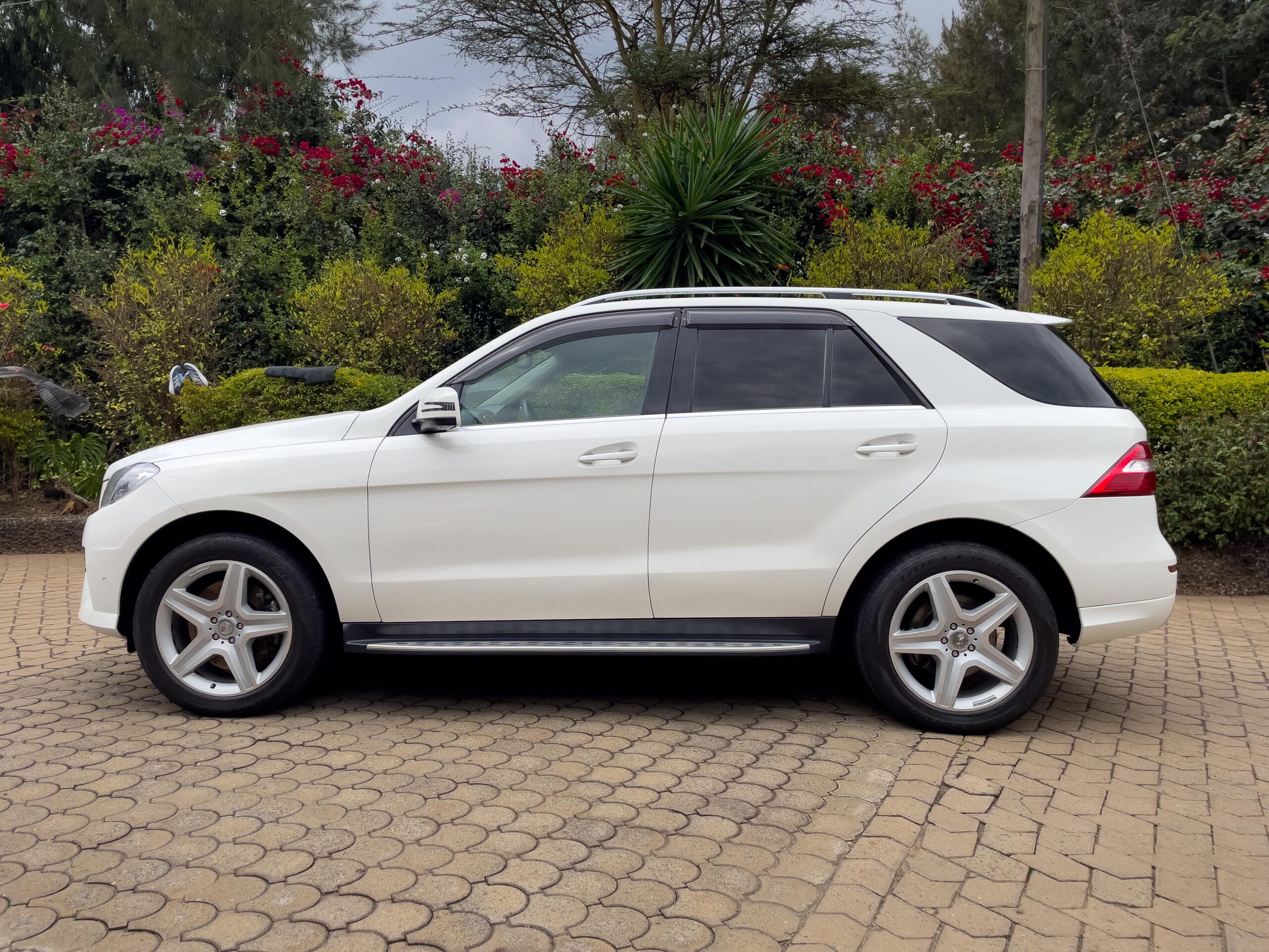 Mercedes-Benz ML350