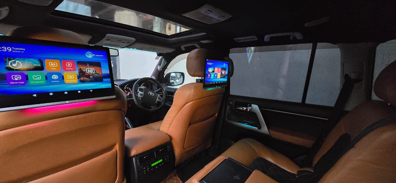 Toyota Land Cruiser V8 2014 upgraded to 2023