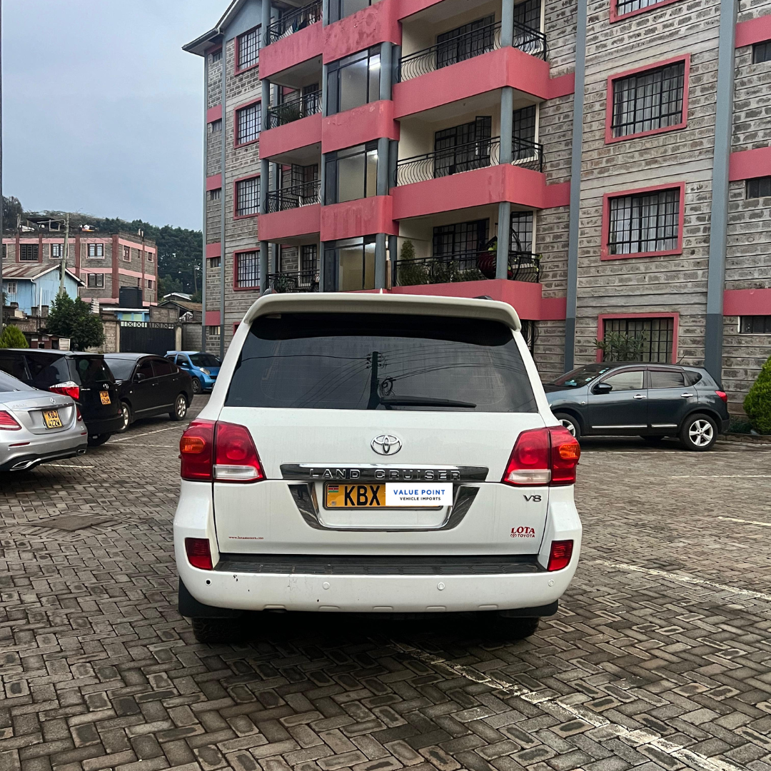 2008 Toyota Land Cruiser V8