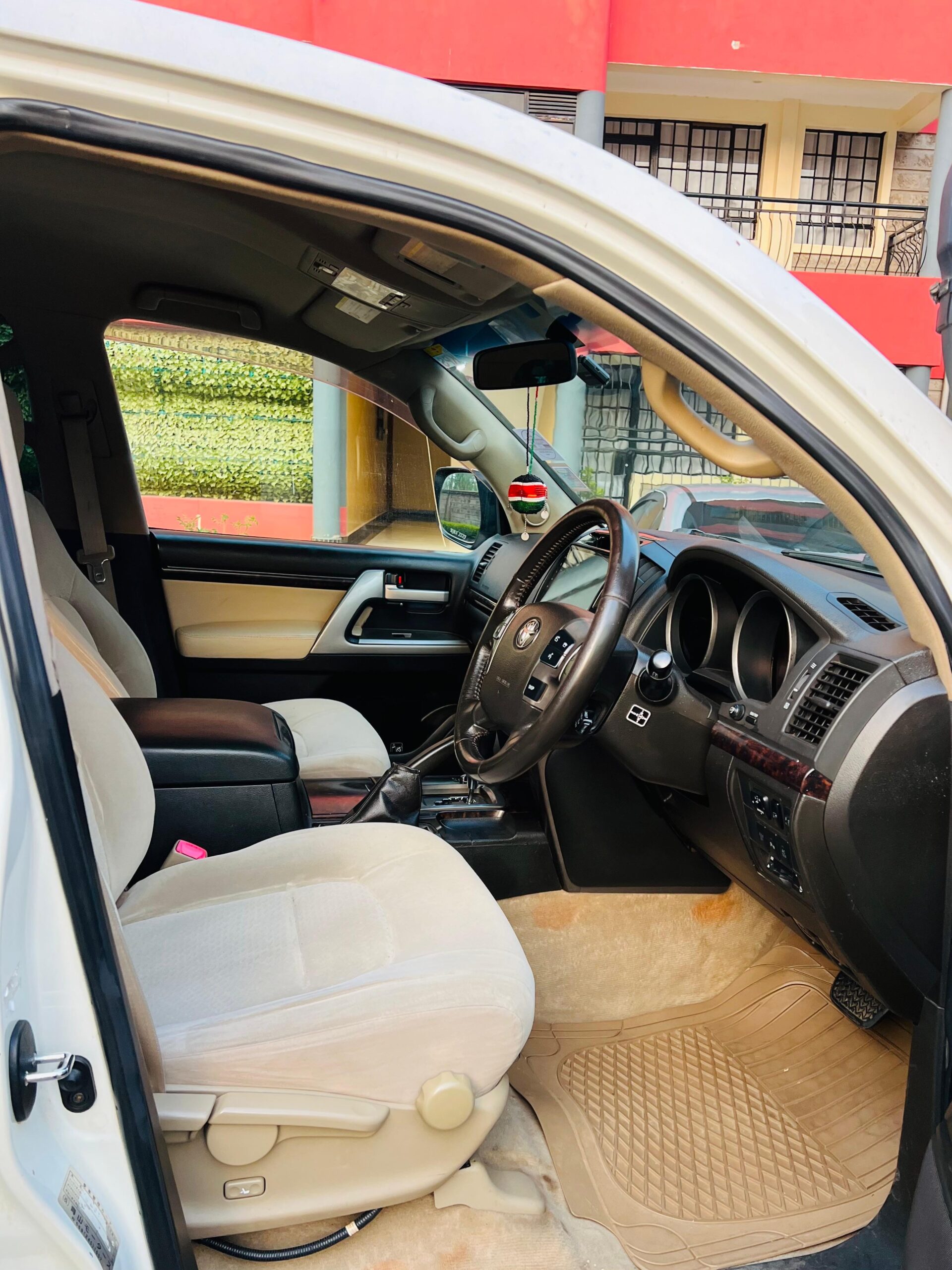 2008 Toyota Land Cruiser V8