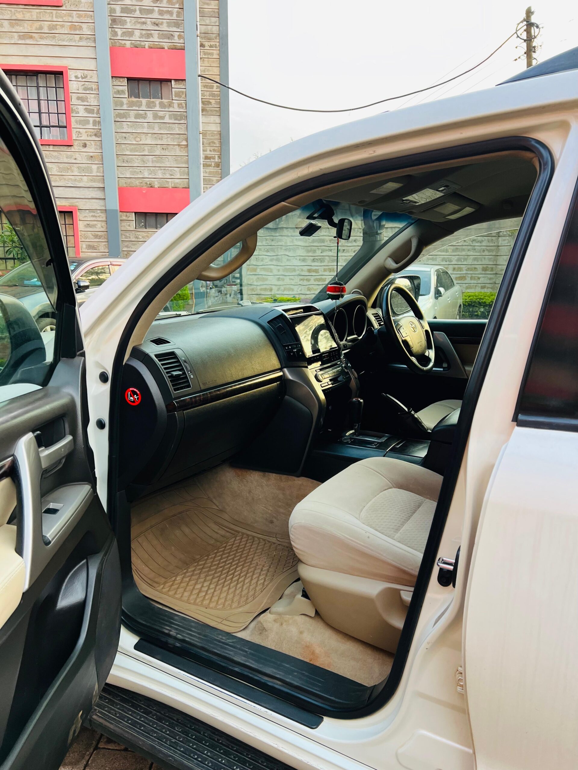 2008 Toyota Land Cruiser V8