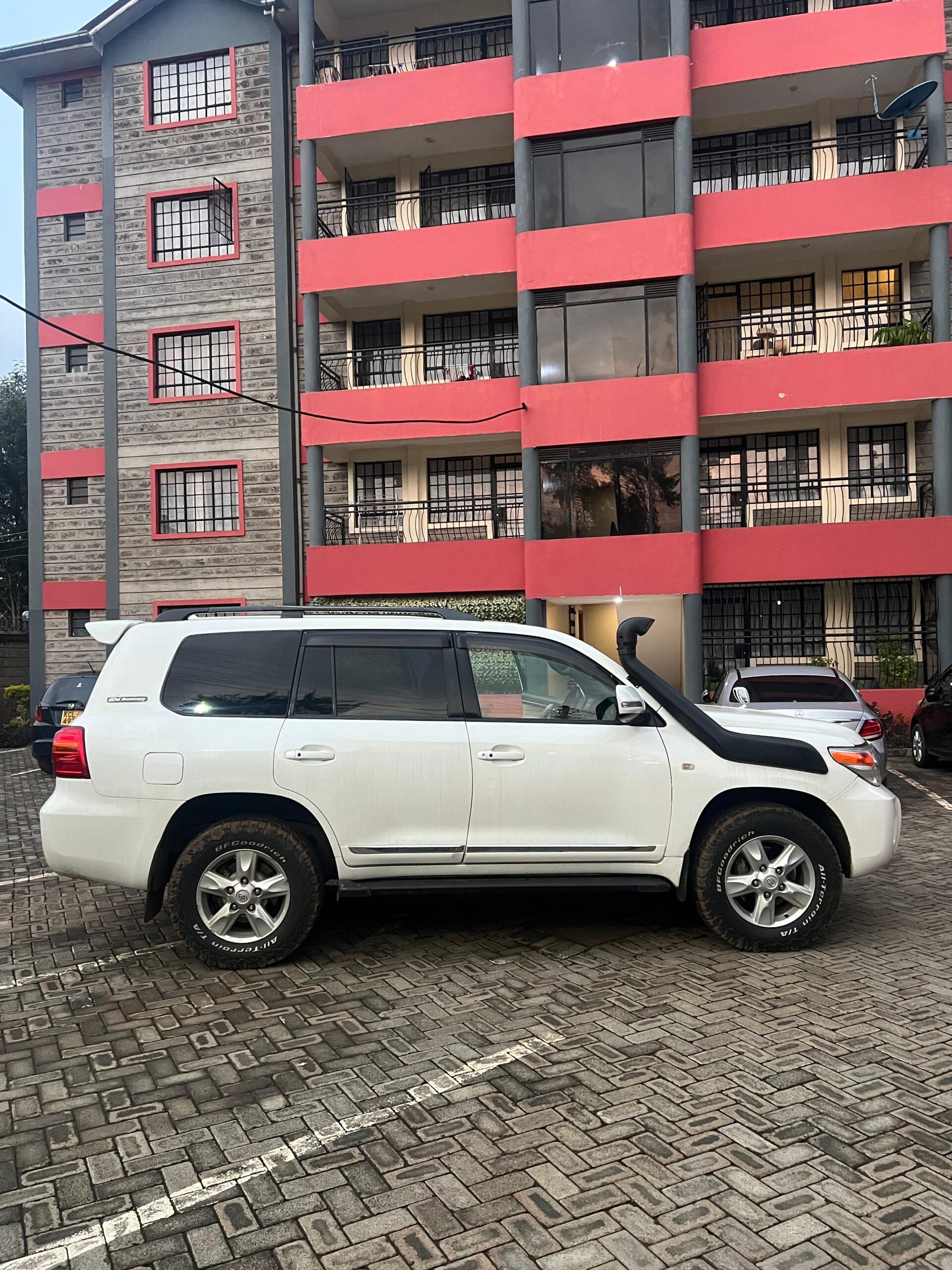 2008 Toyota Land Cruiser V8