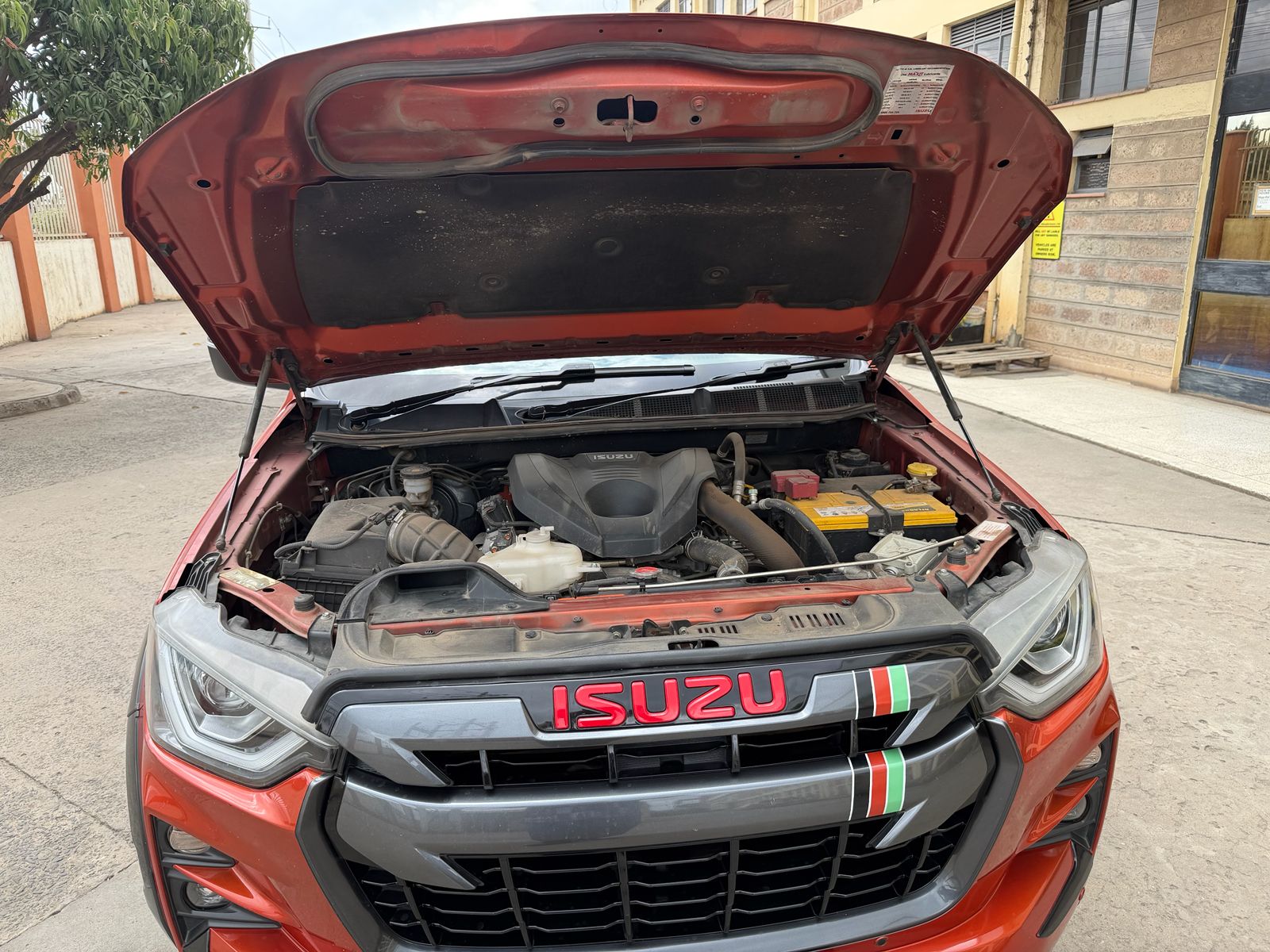 2023 Isuzu D-MAX Kipchoge Edition