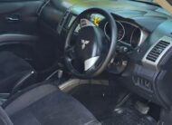 Mitsubishi Outlander 2006