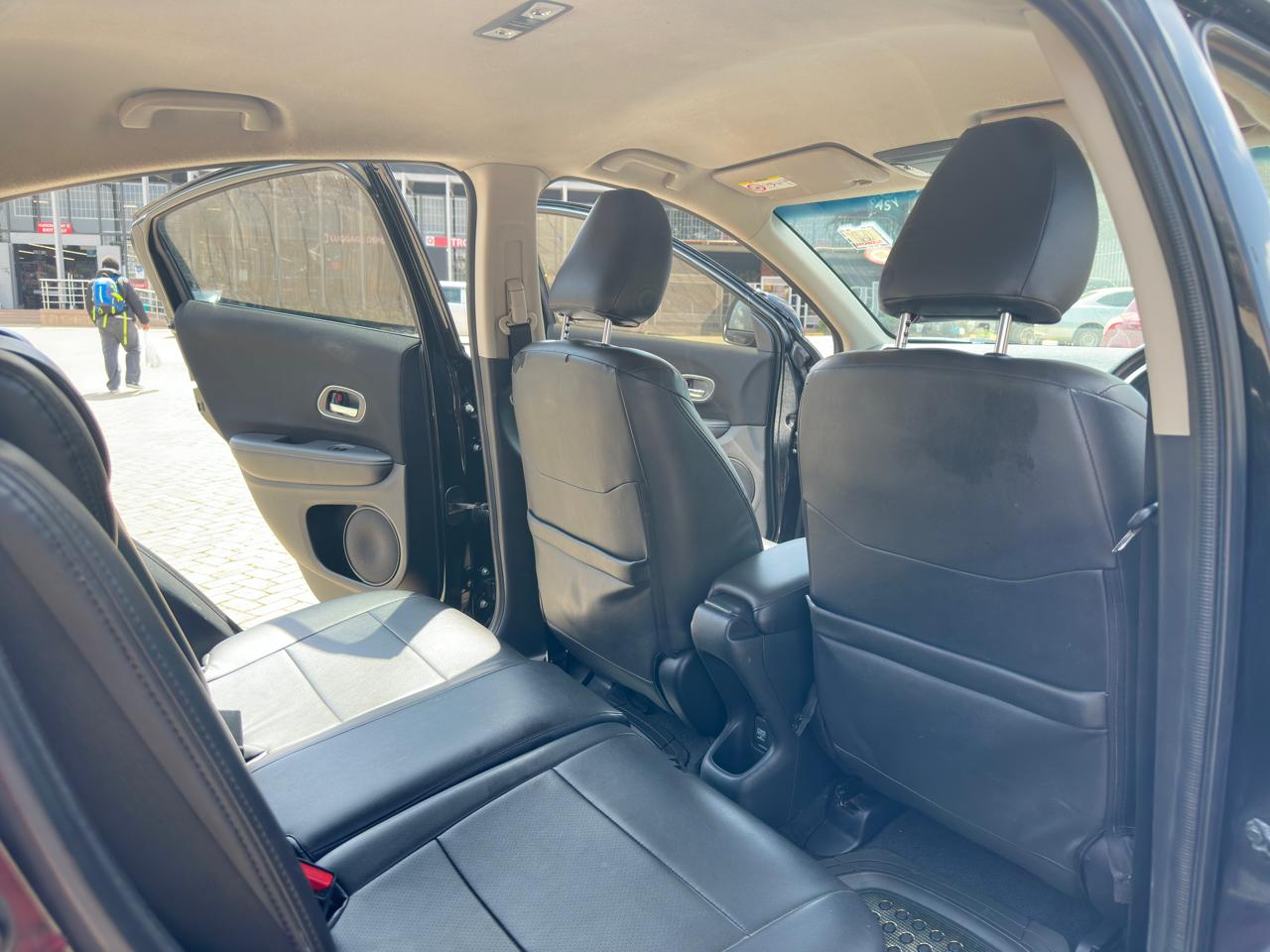 Honda Vezel Hybrid 2015