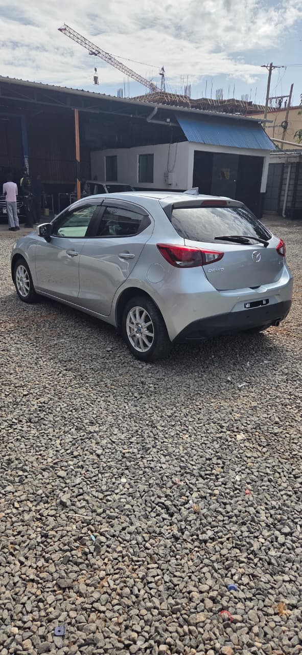 Mazda Demio 2018