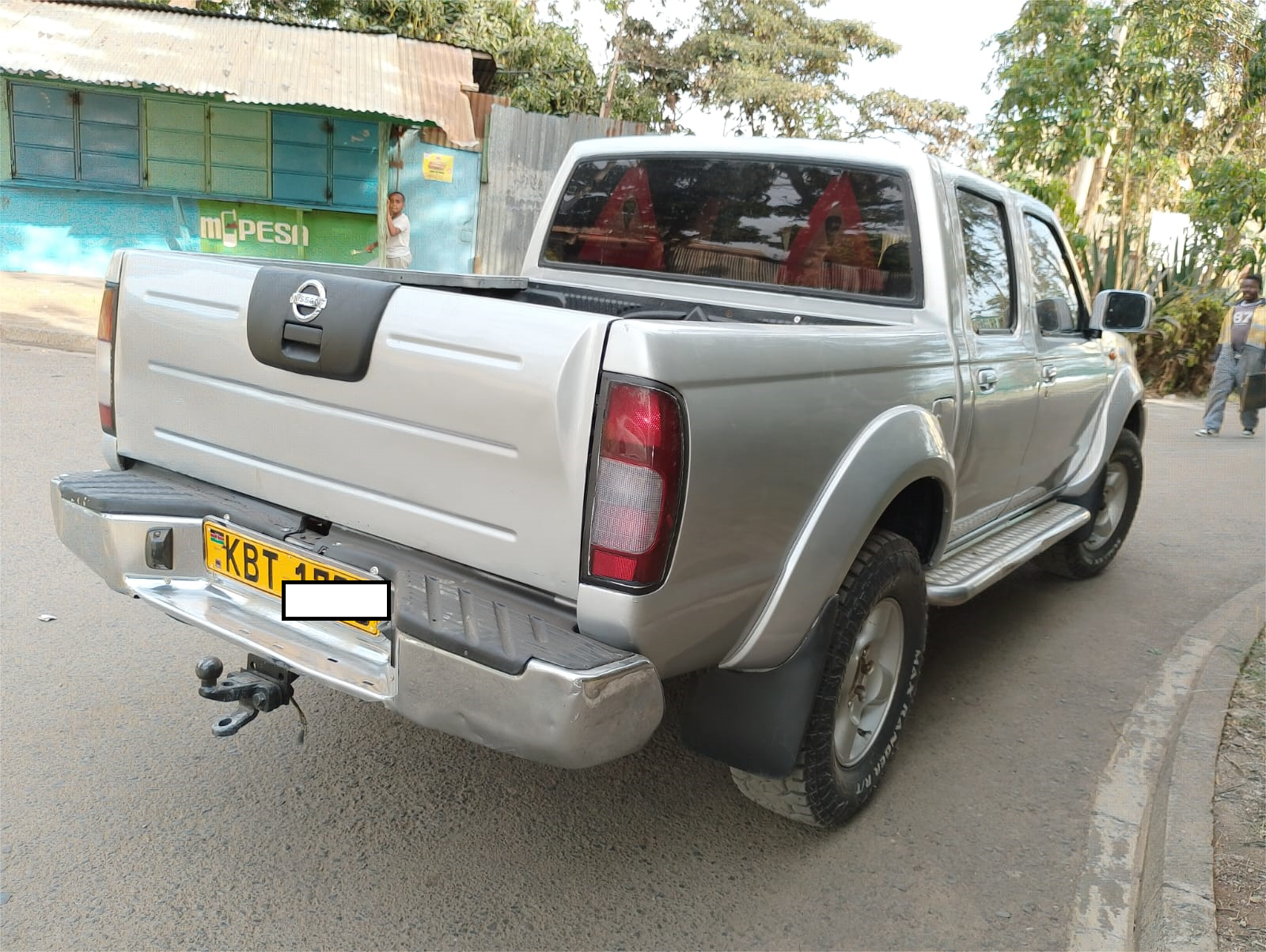 Nissan Hardbody 2005