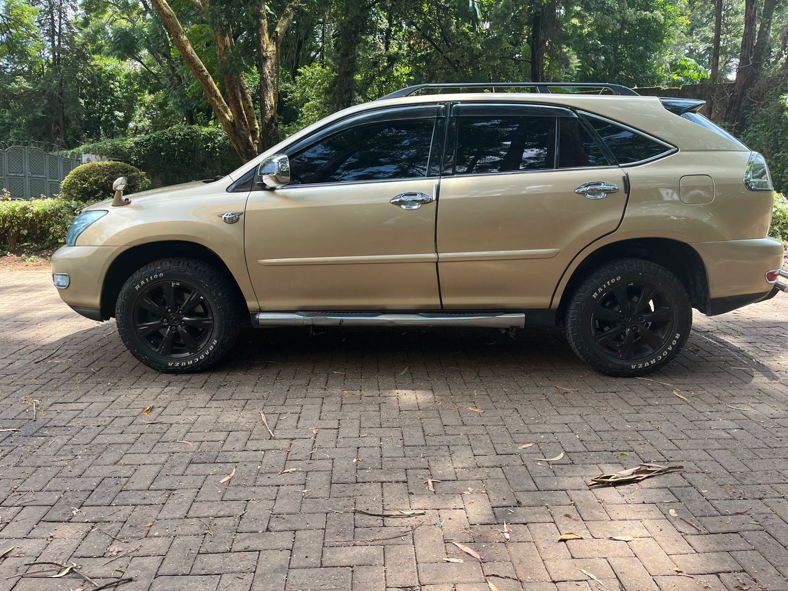 Toyota Harrier 2008