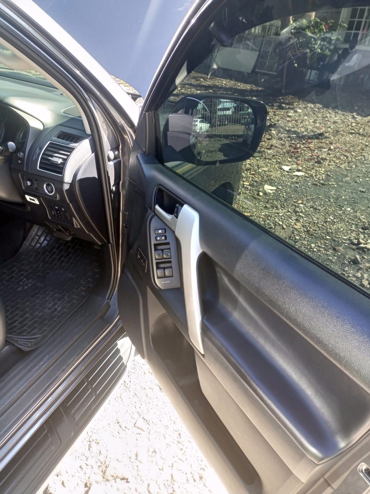 Toyota Land Cruiser Prado 150 Kakadu 2018 |