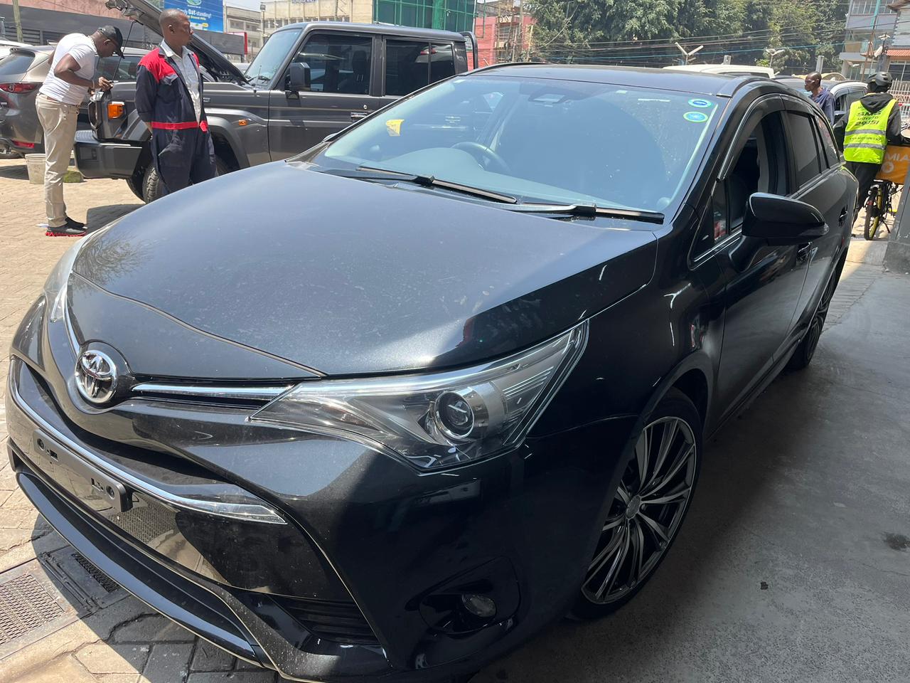 Toyota Avensis 2018