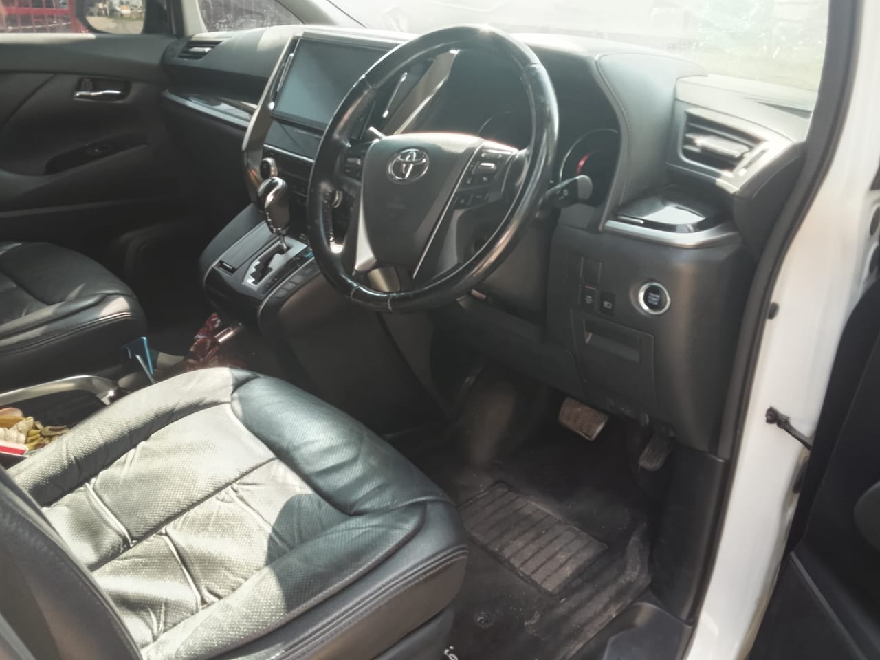 Toyota Alphard 2018