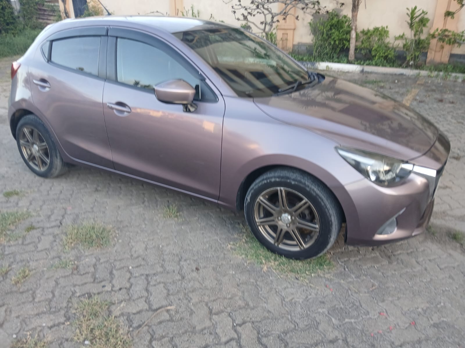 Mazda Demio 2016