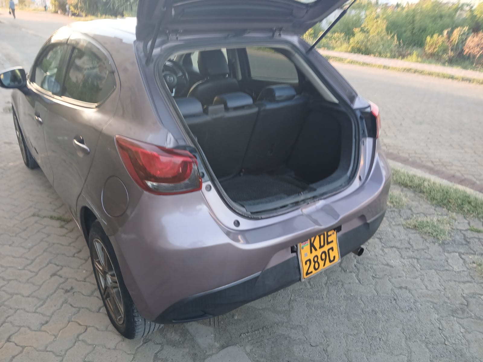 Mazda Demio 2016