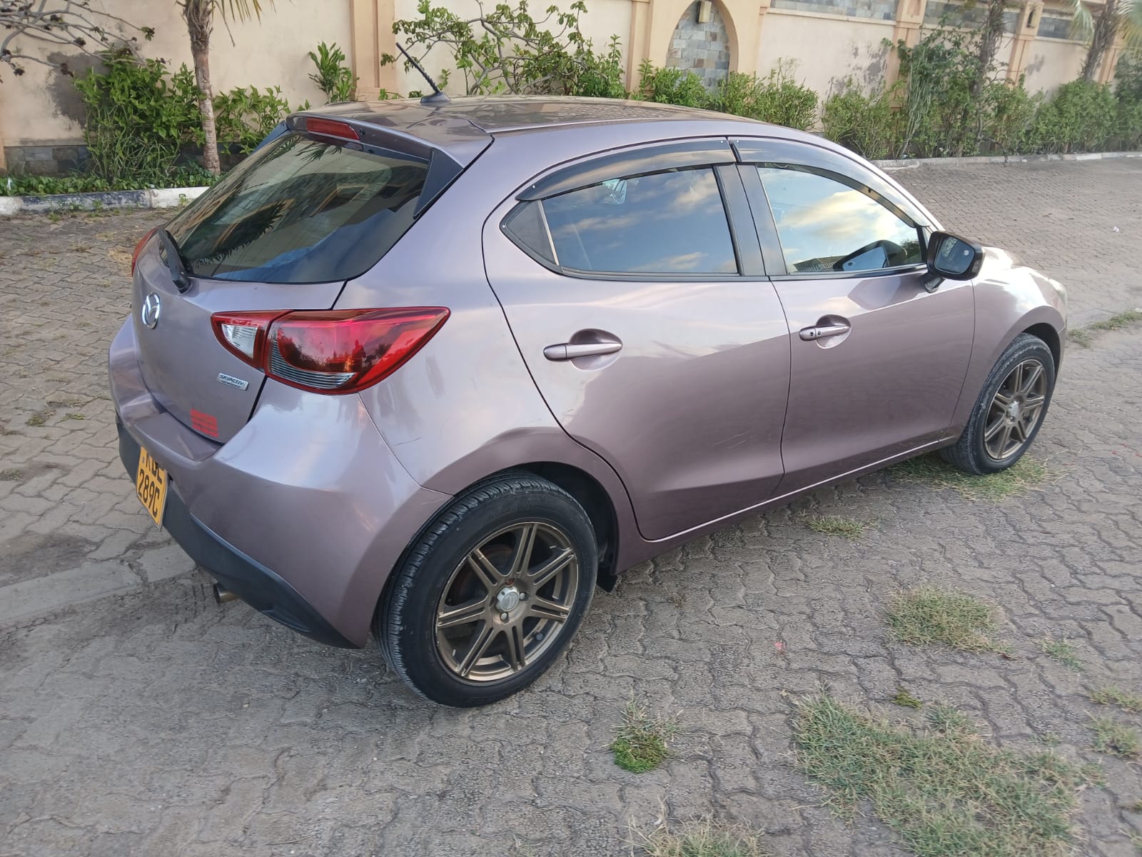 Mazda Demio 2016