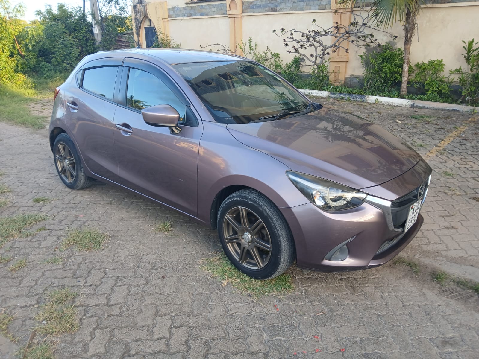 Mazda Demio 2016