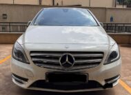 Mercedes-Benz B180 2014