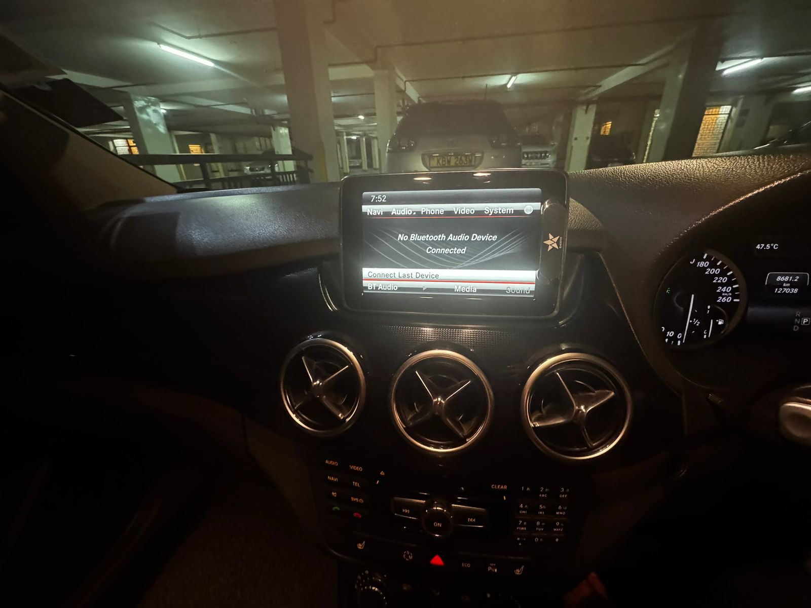 Mercedes-Benz B180 2014