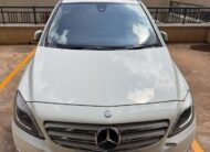 Mercedes-Benz B180 2014
