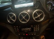 Mercedes-Benz B180 2014