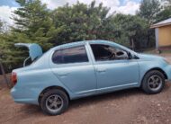 Toyota Platz 2004