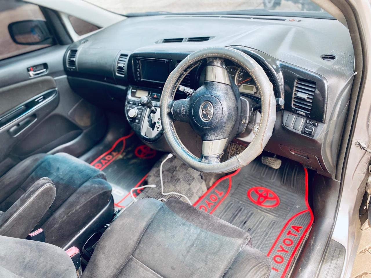 Toyota Wish 2006