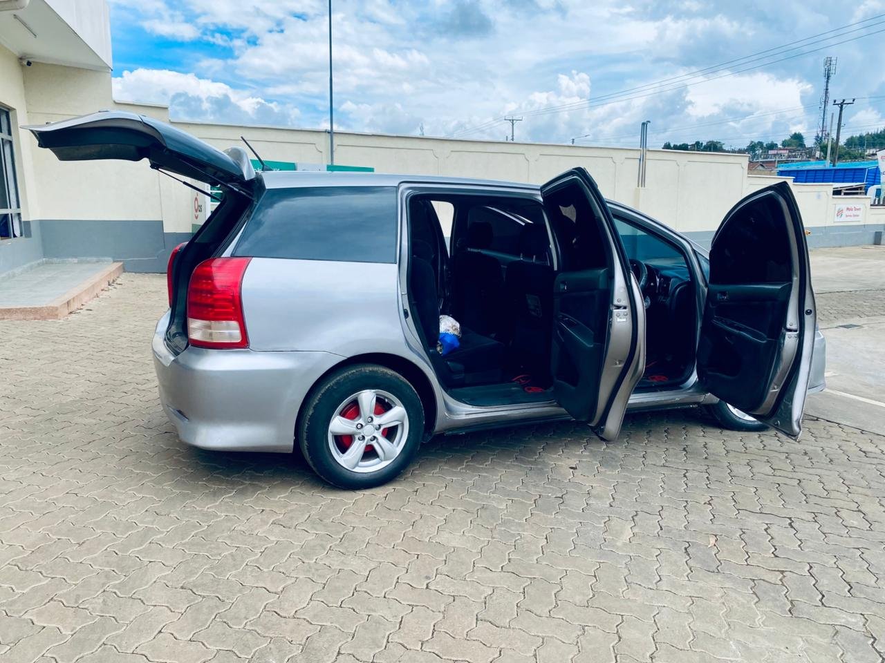 Toyota Wish 2006