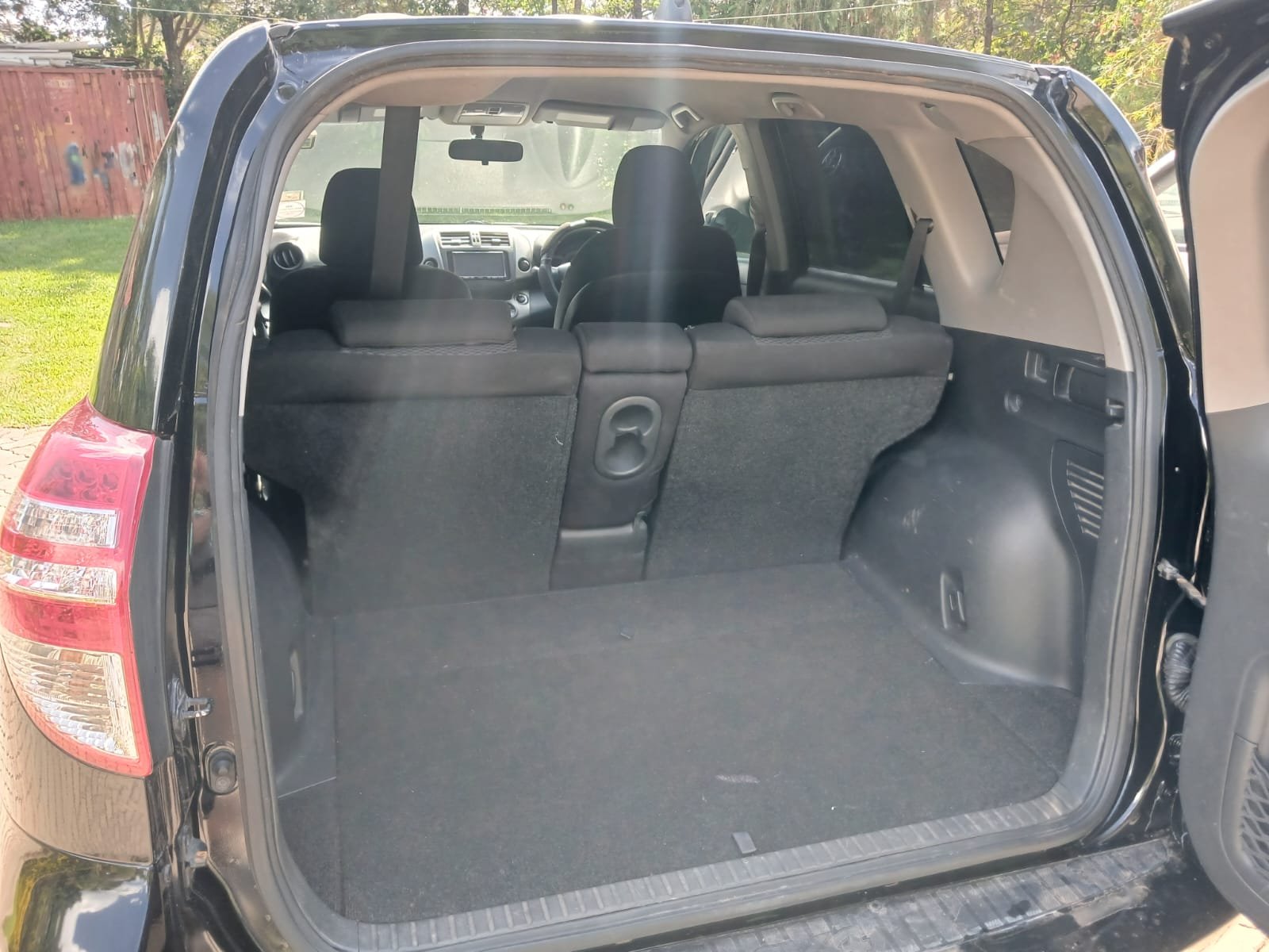 Toyota RAV4 2011