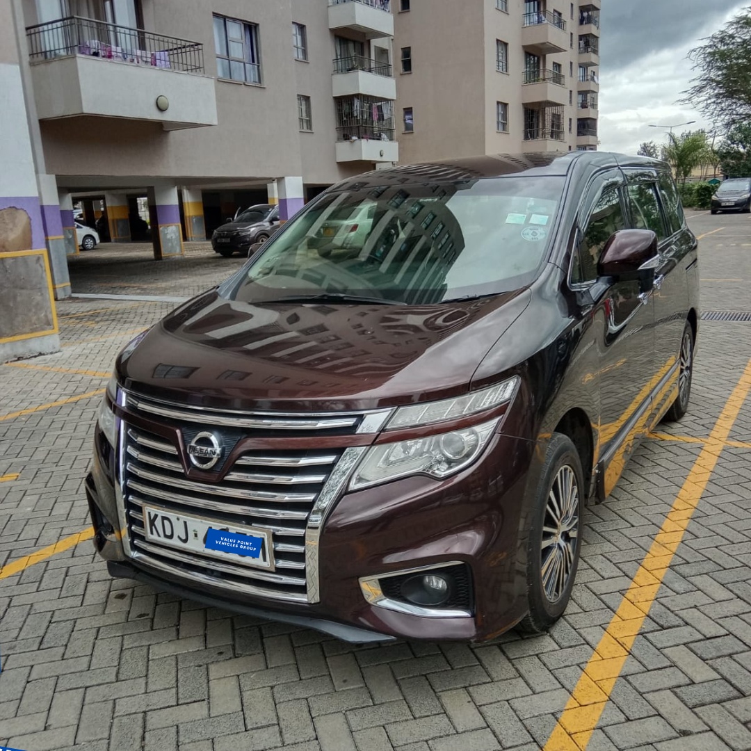 Nissan Elgrand 2015